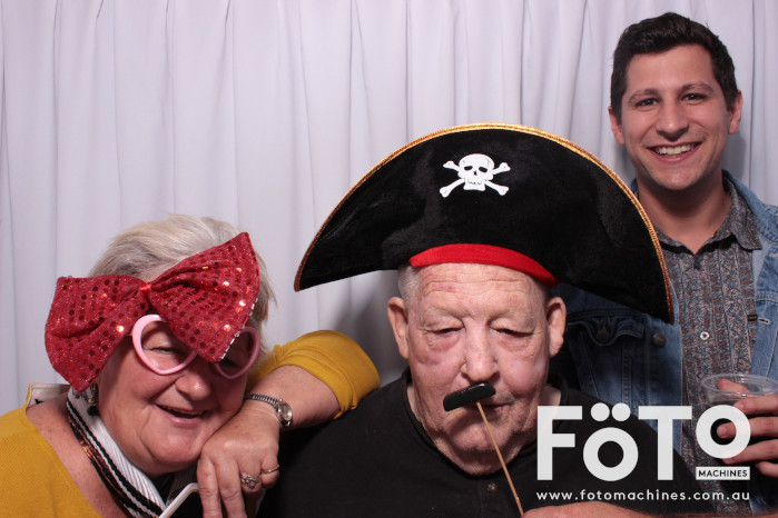 Billy's 21st | View more photos from the event at gallery.fotomachines.com.au/u/FOTOMachines/Billys-21st